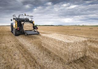 स्क्वायर बेलर New Holland BB 1270 Plus