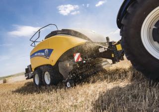 स्क्वायर बेलर New Holland BB 1290 RC Plus
