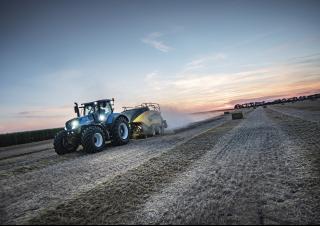 स्क्वायर बेलर New Holland BB 1290 RC Plus