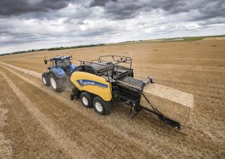 स्क्वायर बेलर New Holland BB 1290 RC Plus