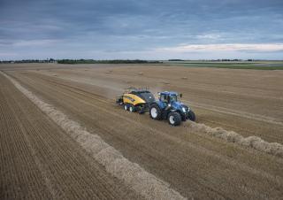 स्क्वायर बेलर New Holland BB 1290 RC Plus