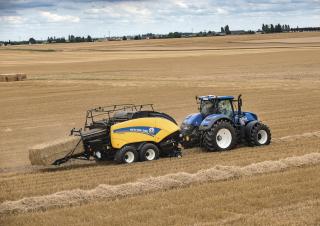 स्क्वायर बेलर New Holland BB 1290 RC Plus