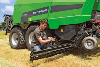 स्क्वायर बेलर DEUTZ-FAHR BigMaster 5712