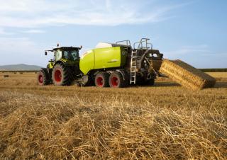 स्क्वायर बेलर Claas Quadrant 4200 RF