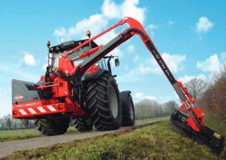 समर मेंटेनेंस इक्विपमेंट स्लोप मोवर Kuhn Pro-Longer EP 5762 SPA