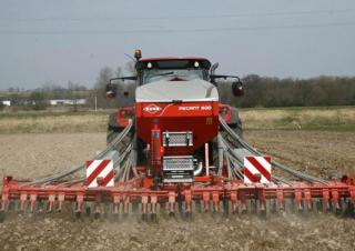 सोइंग मशीन Kuhn Megant 600-40