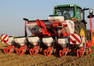 सोइंग मशीन Kuhn Planter 3 TI