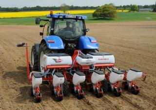 सोइंग मशीन Kuhn Planter 3 TS