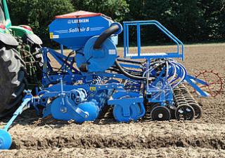 सोइंग मशीन Lemken Solitair 8/350 DS 125