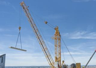 टावर क्रेन - ट्रॉली बूम - टॉप-स्लीविंग Liebherr 200 DR 5/10 Litronic