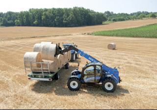 टेलीहैंडलर New Holland LM 7.35