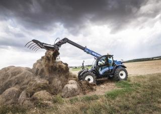 टेलीहैंडलर New Holland LM 7.42 Elite