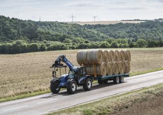 टेलीहैंडलर New Holland LM 7.42 Elite