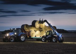 टेलीहैंडलर New Holland LM 7.42 Elite