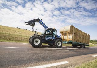 टेलीहैंडलर New Holland LM 7.42 Elite