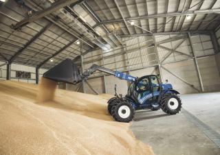 टेलीहैंडलर New Holland LM 7.42 Elite