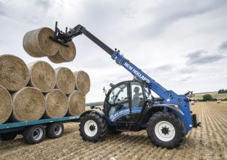 टेलीहैंडलर New Holland LM 7.42 Elite