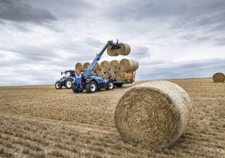 टेलीहैंडलर New Holland LM 7.42 Elite