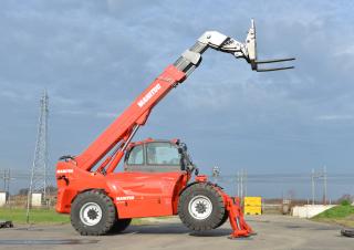 टेलीहैंडलर Manitou MHT 1490