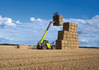 टेलीहैंडलर Claas Scorpion 1033