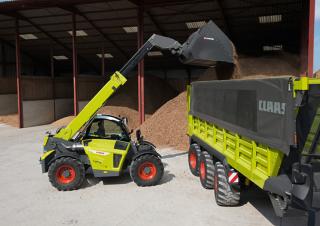टेलीहैंडलर Claas Scorpion 1033