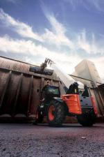 टेलीहैंडलर Bobcat T40180 IIIB