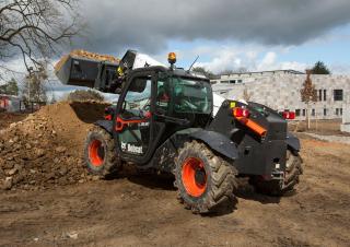 टेलीहैंडलर Bobcat TL26.60 Low Cab 75 IIIB