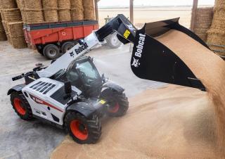 टेलीहैंडलर Bobcat TL30.70 AGRI Low Cab 100 IV