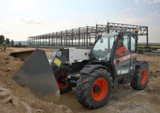 टेलीहैंडलर Bobcat TL470HF Agri