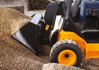 टेलीहैंडलर JCB TLT35D