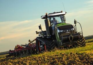 ट्रैक ट्रैक्टर Fendt 1159 MT