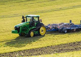 ट्रैक ट्रैक्टर John Deere 8RT 410 