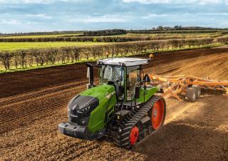 ट्रैक ट्रैक्टर Fendt 940 Vario MT