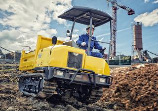 ट्रैक्ड डंपर Yanmar C30R-3 
