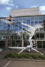 आर्टिकुलेटिंग बूम लिफ्ट ट्रक माउंटेड आर्टिकुलेटिंग बूम लिफ्ट Dino Lift Dino 160 XT