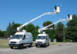 टेलीस्कोपिक बूम लिफ्ट ट्रक माउंटेड टेलीस्कोपिक बूम लिफ्ट GSR E140TJV Basic 