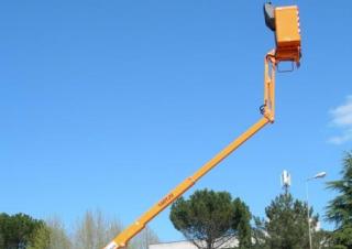 टेलीस्कोपिक बूम लिफ्ट ट्रक माउंटेड टेलीस्कोपिक बूम लिफ्ट GSR E140TJV Basic 