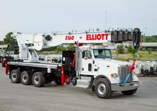 टेलीस्कोपिक बूम लिफ्ट ट्रक माउंटेड टेलीस्कोपिक बूम लिफ्ट Elliott Equipment E160 E-Line