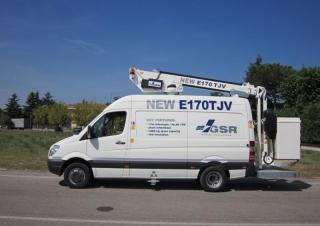 टेलीस्कोपिक बूम लिफ्ट ट्रक माउंटेड टेलीस्कोपिक बूम लिफ्ट GSR E170TJV Compact 