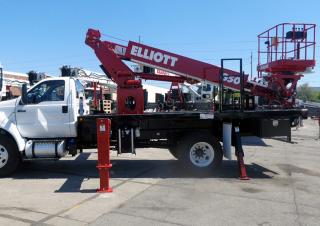 टेलीस्कोपिक बूम लिफ्ट ट्रक माउंटेड टेलीस्कोपिक बूम लिफ्ट Elliott Equipment G50F HiReach