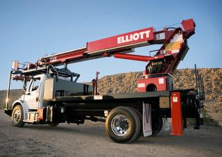 टेलीस्कोपिक बूम लिफ्ट ट्रक माउंटेड टेलीस्कोपिक बूम लिफ्ट Elliott Equipment G85R HiReach