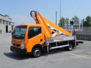 टेलीस्कोपिक बूम लिफ्ट ट्रक माउंटेड टेलीस्कोपिक बूम लिफ्ट Multitel MT 182 EX 