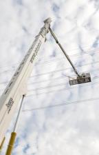 टेलीस्कोपिक बूम लिफ्ट ट्रक माउंटेड टेलीस्कोपिक बूम लिफ्ट Bronto Skylift S 56 XR