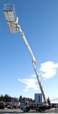 टेलीस्कोपिक बूम लिफ्ट ट्रक माउंटेड टेलीस्कोपिक बूम लिफ्ट Bronto Skylift S 65 XR