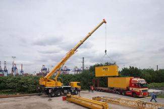 ट्रक-माउंटेड टेलीस्कोपिक क्रेन Liebherr LTF 1060-4.1