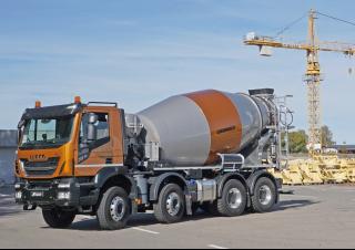 ट्रक मिक्सर Liebherr HTM 905 F