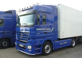 ट्रक ट्रक ट्रैक्टर - ट्रैक्टर यूनिट Mercedes-Benz Actros 1855 LS 4x2
