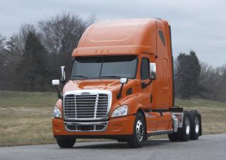 ट्रक ट्रक ट्रैक्टर - ट्रैक्टर यूनिट Freightliner Cascadia 113 72 XT Cummins X15