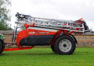 ट्रेल्ड फील्ड स्प्रेयर Kuhn Oceanis 2-6900