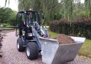 व्हील लोडर Giant G2200HD